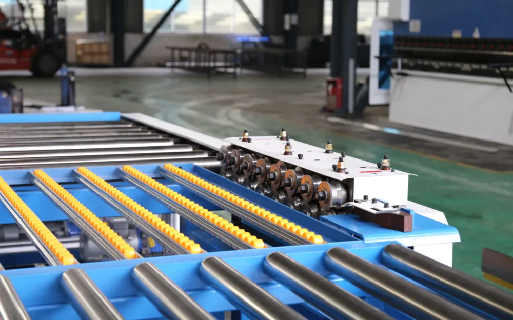 continuous HVAC duct production output