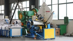 Industrial spiral duct machine used for HVAC duct forming